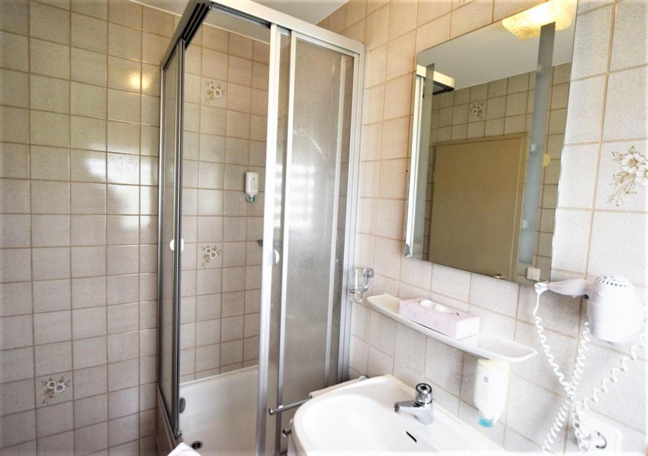 Hotel Alena - Kontaktlos Check-In フィルダーシュタット エクステリア 写真