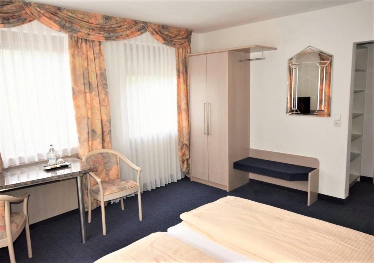 Hotel Alena - Kontaktlos Check-In フィルダーシュタット エクステリア 写真