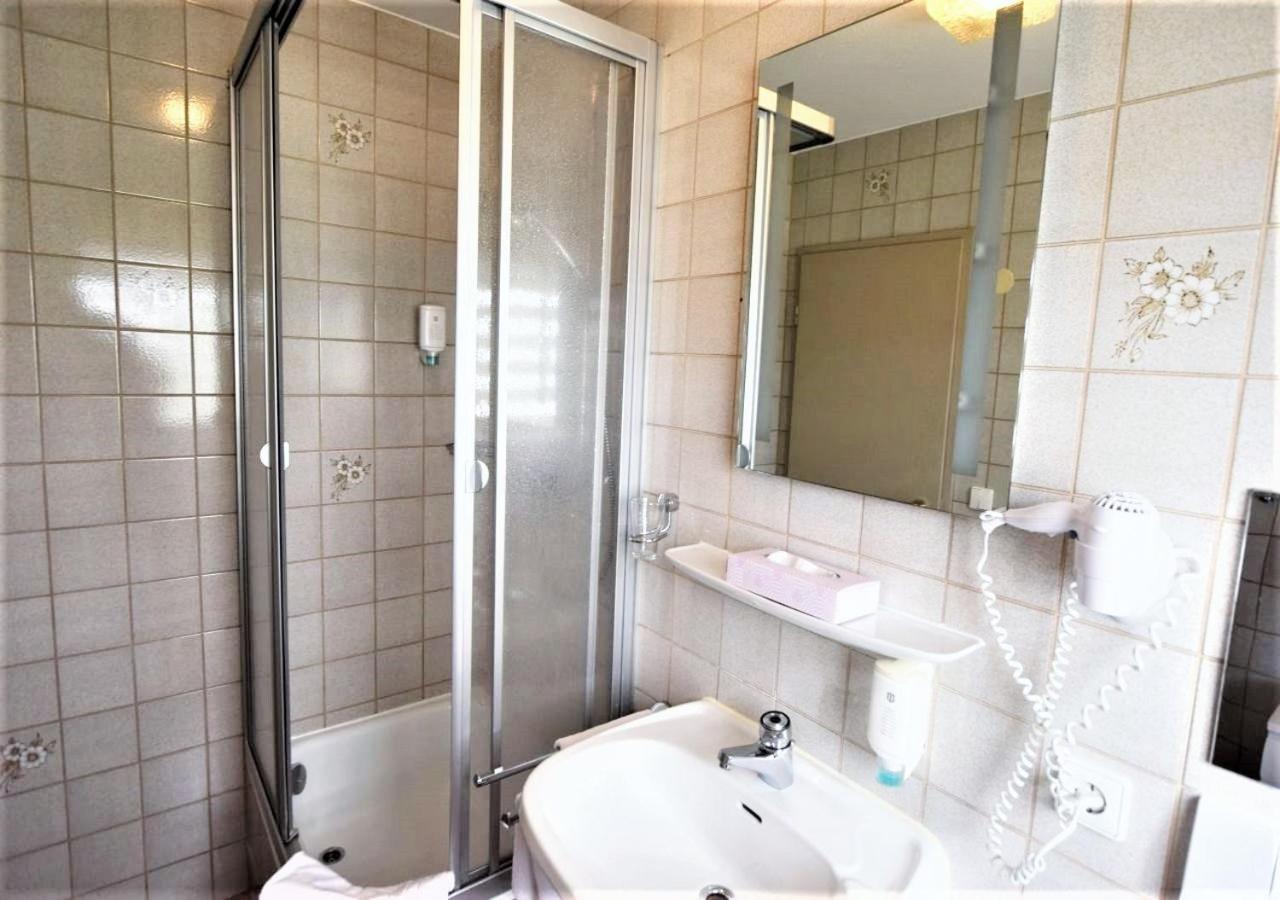 Hotel Alena - Kontaktlos Check-In フィルダーシュタット エクステリア 写真
